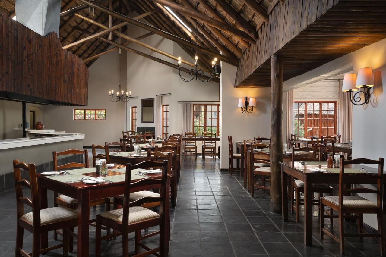 Premier Hotel Roodevalley Pretoria-Noord Exteriör bild